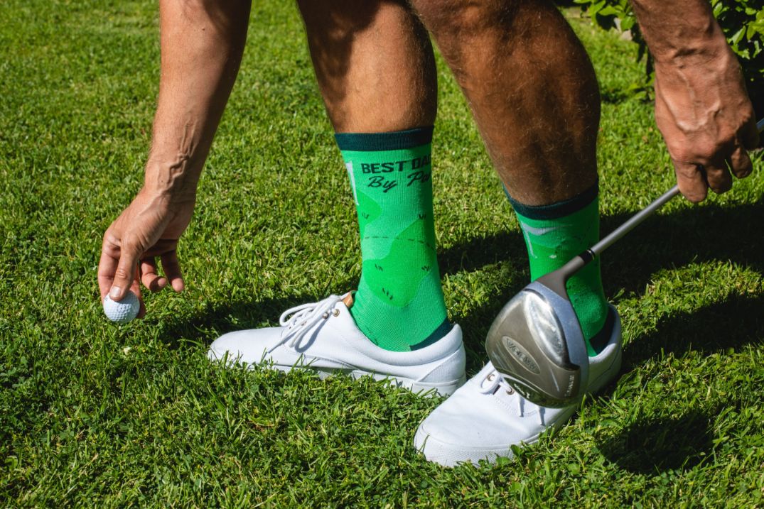 Funny Golf Socks for Men Vintage Sports Crews for Guys with Hilarious Jokes