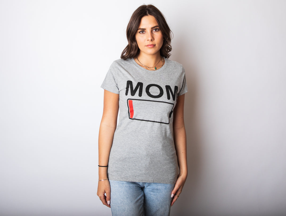 Womens Mom Battery Low Funny Sarcastic Graphic Tired Parenting Mother T shirt