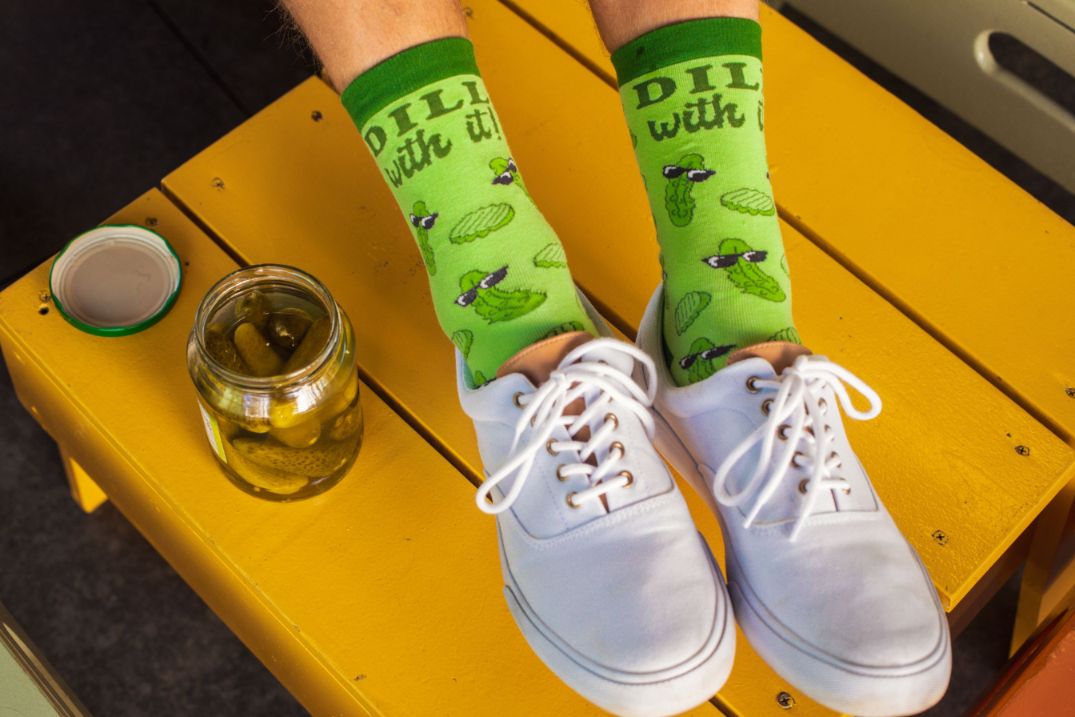 Men's Dill With It Socks Funny Pickles Deal With It Funny Vegetables Graphic Novelty Footwear