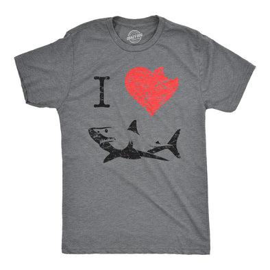 I Love Sharks T Shirt Daddy Shark Funny Graphic Tee Gift for Dad Vintage Tee