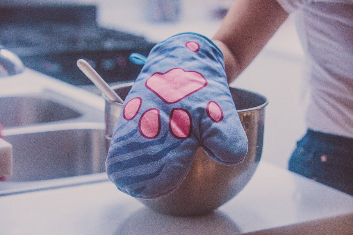 Cat Paw Oven Mitt